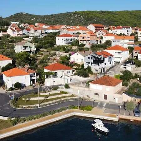Seabreeze Villa