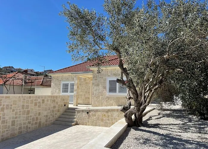 Seabreeze Villa Kali