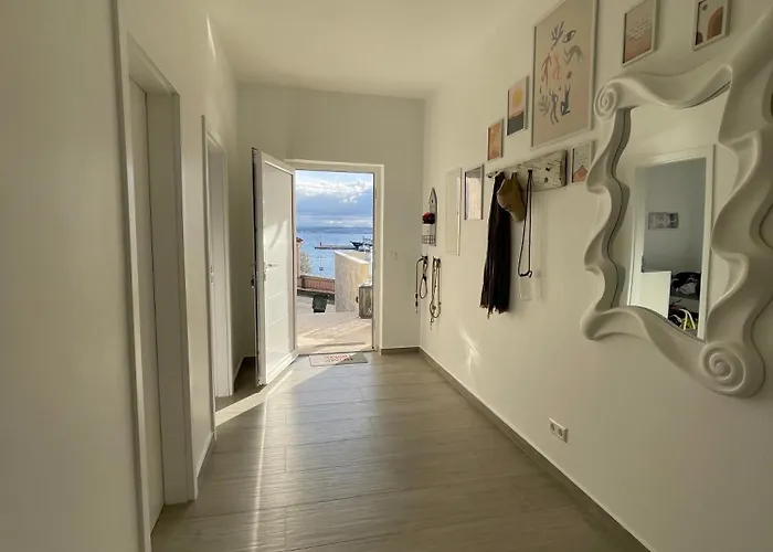 Seabreeze Villa Kali