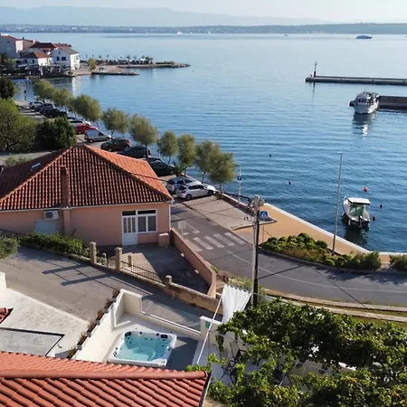 Seabreeze Villa Kali